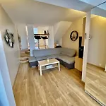 Jolie Maison Golfe De Saint-tropez Коголин