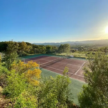 Jolie Maison Golfe De Saint-tropez Дом отдыха