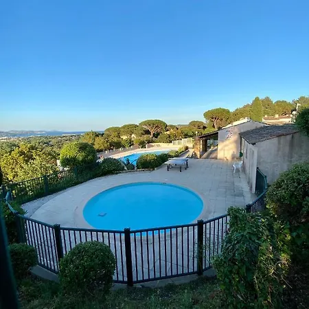 Jolie Maison Golfe De Saint-tropez 펜션 *