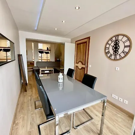 Jolie Maison Golfe De Saint-tropez 孔格林