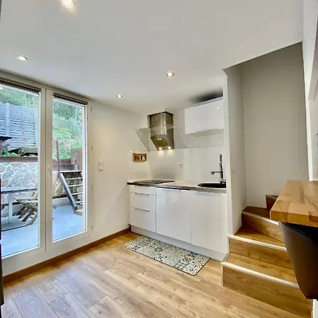 Jolie Maison Golfe De Saint-tropez 度假居 *